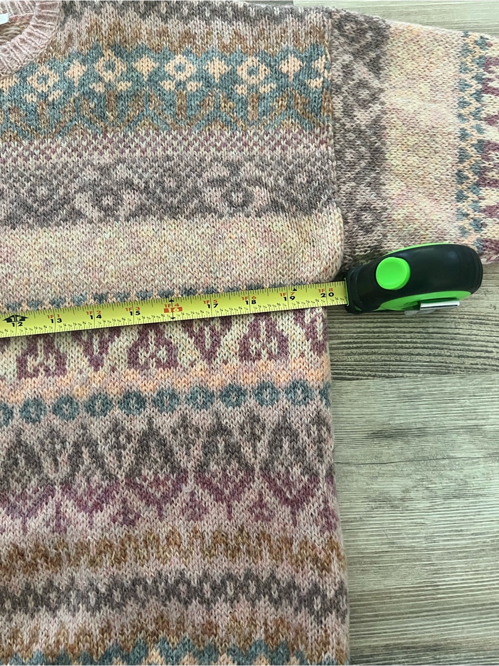 Vintage Pink Fair Isle Pastel Patterned All Wool Sweater from Scotland - Picture 4 of 5